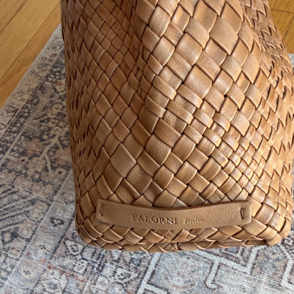 Falorini Woven Leather Tote Bucket Bag in Tan - Picture 4 of 13